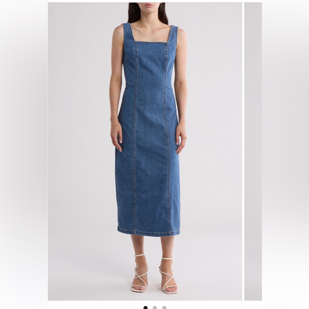NWOT Habitual Seamed Denim Midi Dress
